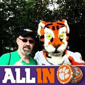 Meet your Posher, Joey